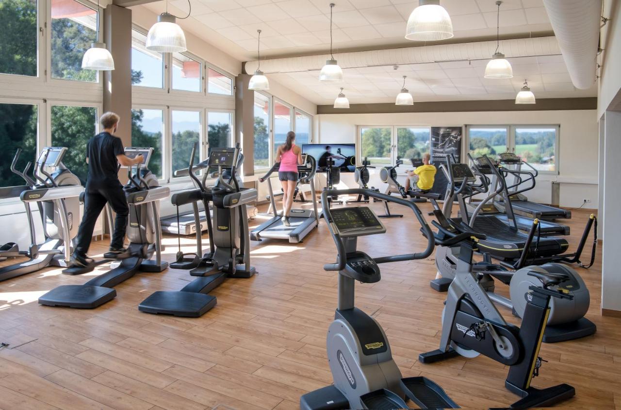 Stroebinger Hof - Therme Wellness Resort 바트엔도르프 외부 사진