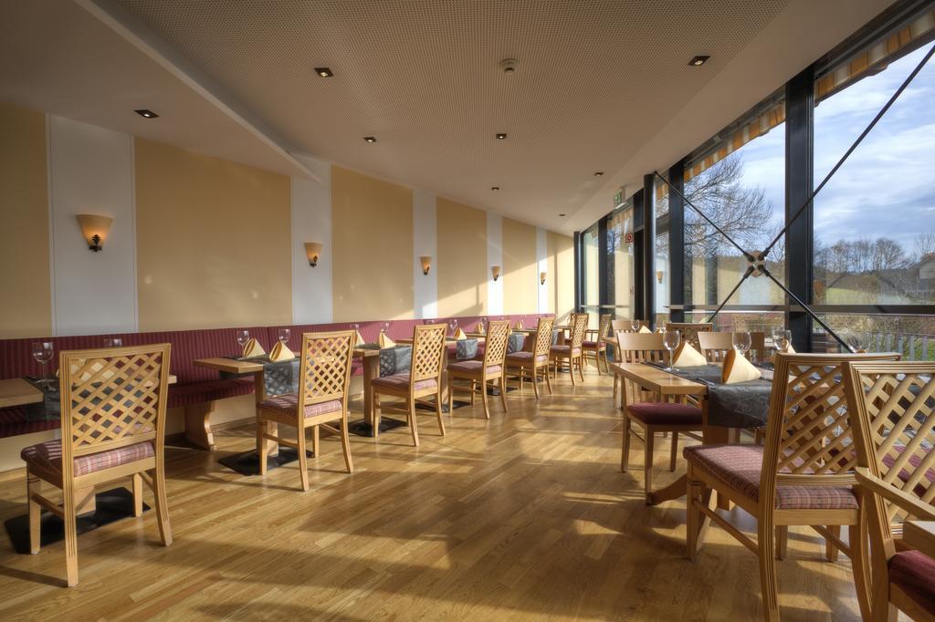 Stroebinger Hof - Therme Wellness Resort 바트엔도르프 외부 사진