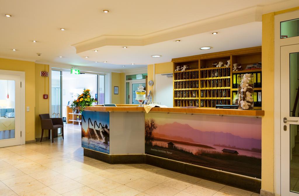 Stroebinger Hof - Therme Wellness Resort 바트엔도르프 외부 사진
